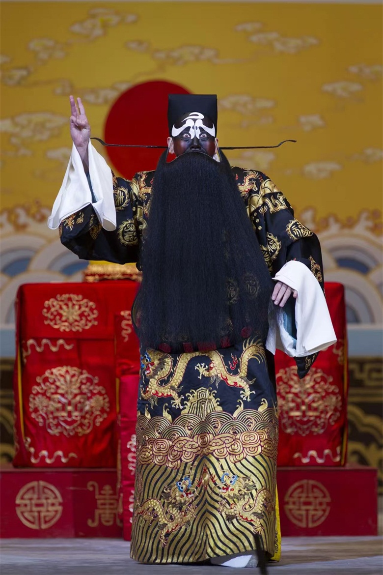 20260625178237805870.jpg 《铡美案》孟广禄饰包拯.jpg